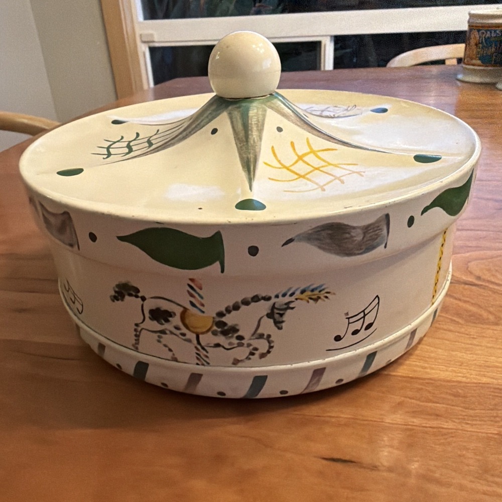 Vintage Carousel Horse Big Top Circus Cookie Biscuit Lidded Tin Home Storage